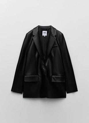 Блейзер зі штучної шкіри zara