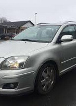 Сдам в аренду TOYOTA Avensis универсал
