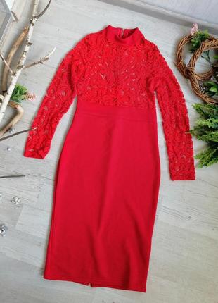 Сукня міді червона гіпюр по фігурі футляр