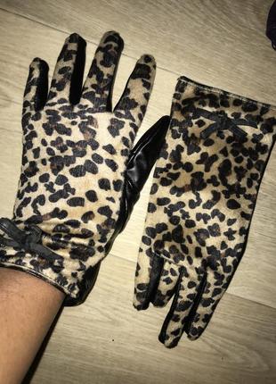 Леопардовые перчатки на среднюю кисть 8