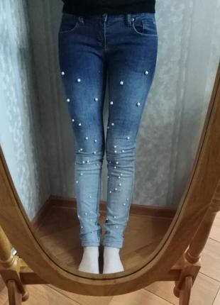 Шикарные джинсы bonprix с жумчугом окрас омбрэ