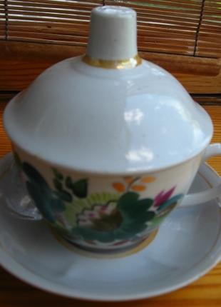 Чашка керамика белая золотистый ободок, зелёный цветок, ссср 10
