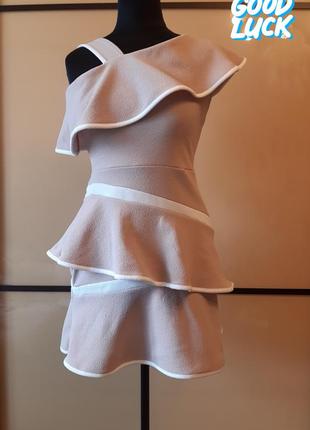 Ассиметричное телесное мини платье в воланы, можно как танцева...