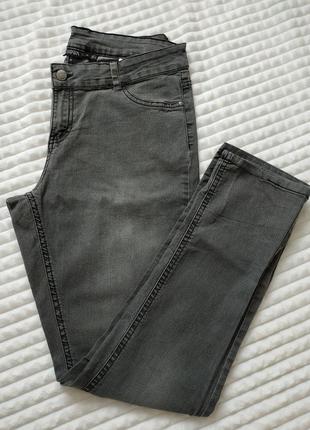 Жіночі тоненькі літні джинси esmara