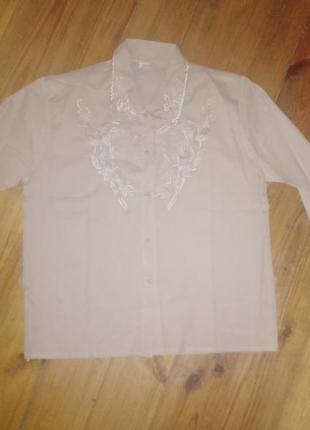 Блуза с вышивкой телесного цвета лёгкая телесная блузка