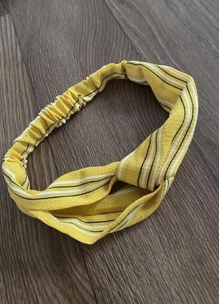 Яркая желтая чалма в полоску повязка на голову текстильная рез...