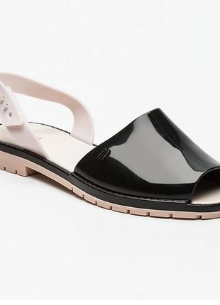 Босоножки melissa 39