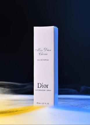 Туалетна вода в стилі miss dior cherie