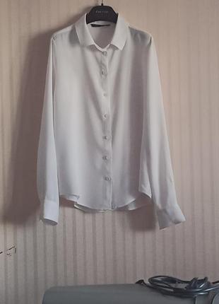 Классическая  белая  блузка