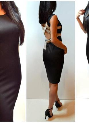 Черное стильное облегающее платье с открытой спинкой