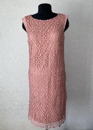 Ажурное платье нежно-розового цвета oliver