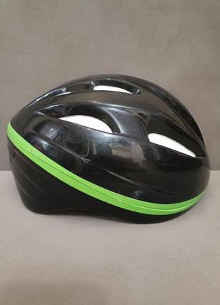 Велосипедный защитный шлем
