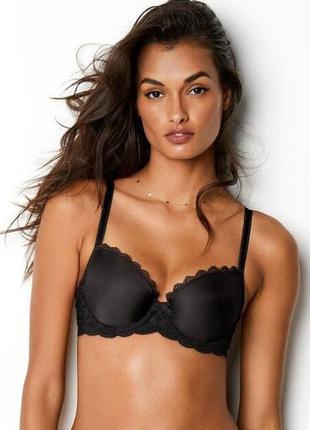 Бюстгальтер на поролоне с косточками от victoria's secret