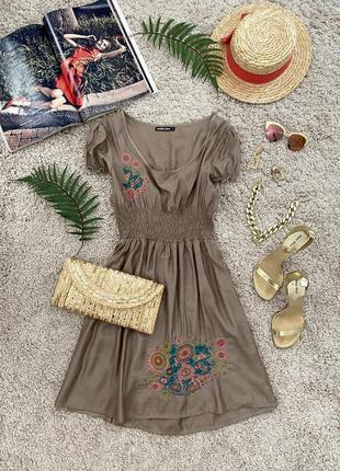 Ніжна натуральна літня сукня з вишивкою №367