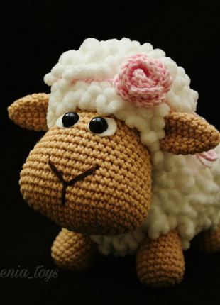 Вязаная овечка