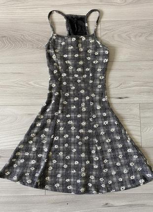 Сукня плаття в дрібні квіти ромашки розкльошене сіре