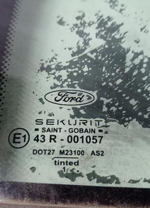 Форточка задня права Ford Mondeo MK3 43R-001057