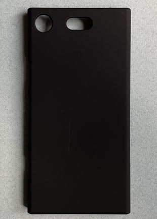 Чехол (накладка, бампер) для Sony Xperia XZ1 чёрный, матовый, ...