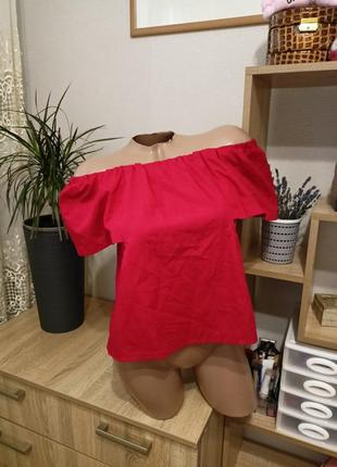 Красная футболка блуза на плечах topshop,блузка летняя с откры...