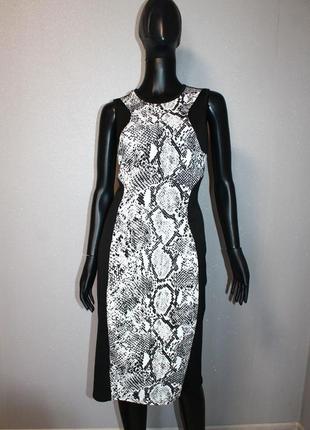 Монохромна міді сукня плаття зі вставкою анімалістичного зміїн...