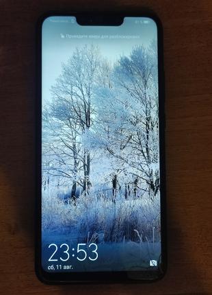Смартфон рабочий Huawei P Smart Plus 4/64 GB Black с трещинками