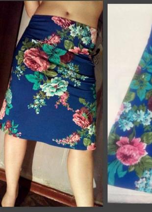Фирменная юбка с цветами