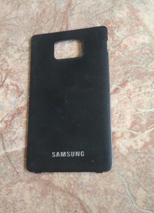 Крышка оригинал белая и черная б.у. для Samsung S2 i9100