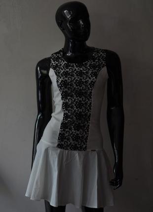 Белое платье с черным кружевом amn