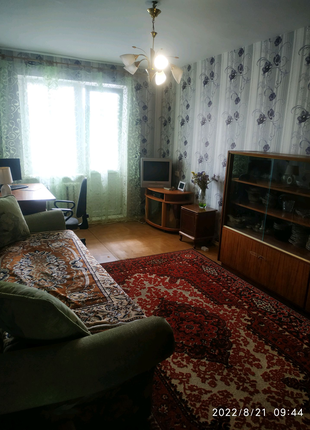 Сдам просторную комнату на Зерновой, проспект Гагарина