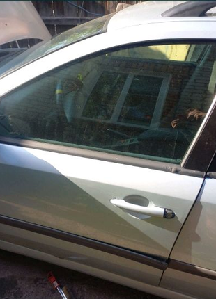 Двери, капот, стекло Renault Laguna 2
