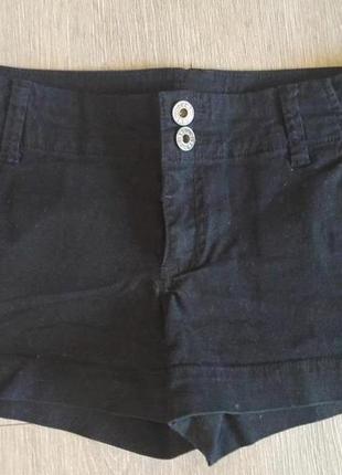 Стильные мини-шорты джинсовые guess размер 27