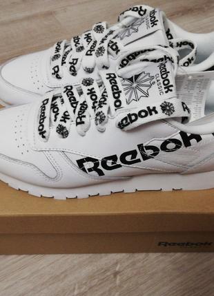 Жіночі кросівки Reebok Classic Leather