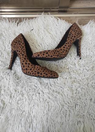 Туфлі з леопардовим принтом new look