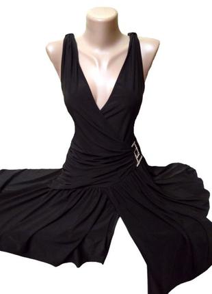 Шикарное черное нарядное платье с драпировками, с асимметричны...
