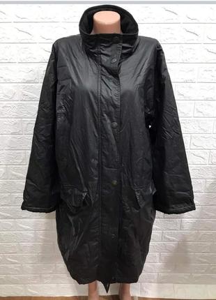 Женская курточка непромокаемая  с подкладкой 58-60 yessica