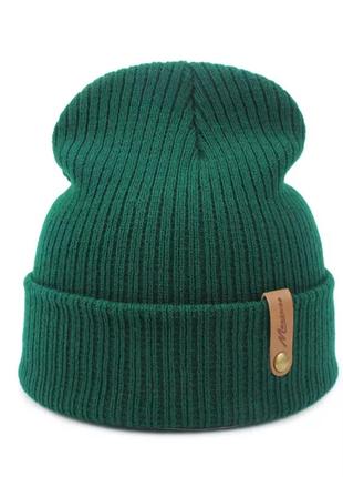 Женская шапка бини в рубчик зеленый