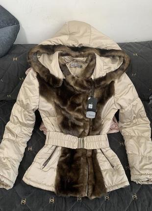 Зимова куртка з розкішним хутром