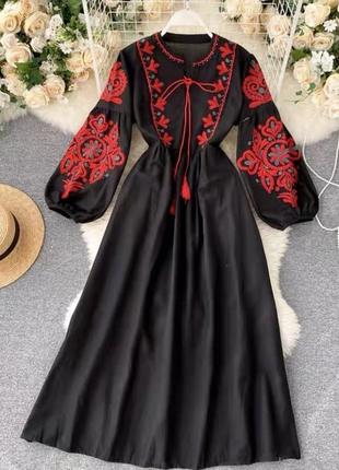 Етнічна чорна сукня лляна плаття вишиванка вишита з обємними р...