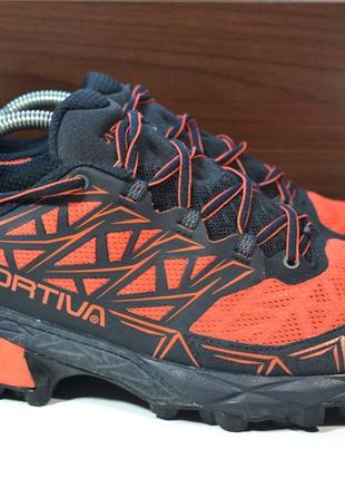 La sportiva akyra  43.5р кроссовки трекинговые