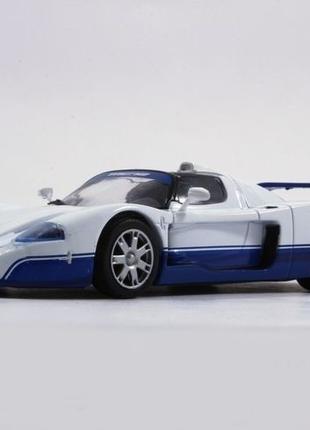 Maserati MC12. Суперкари. 1:43