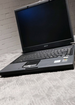 Acer Aspire 1350