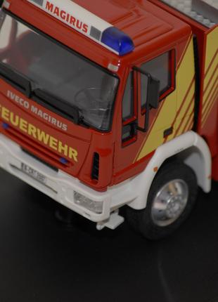 Пожежна машина Iveco Magirus RW "New face" schuco 1:43