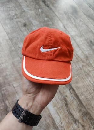 Продам бейсболку nike kapa unstructured swoosh cap