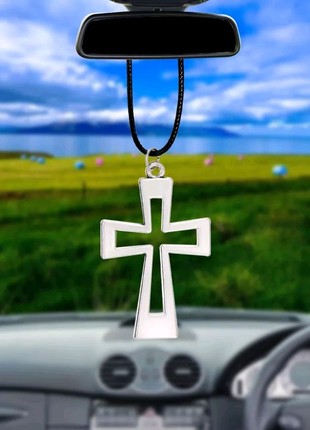 Стильная подвеска "Крест" на зеркало в авто