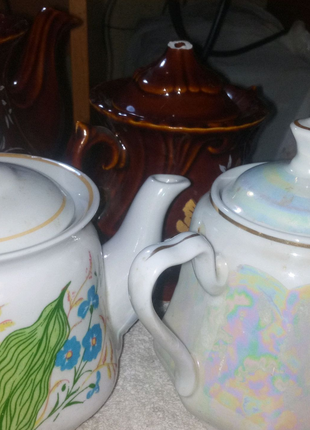 Посуд для чаю радянський (скло) та порцеляновий