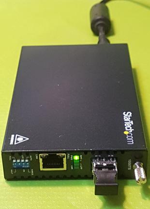 Медіаконвертер Gigabit Ethernet Copper-to-Fiber - SM LC - 10 к...
