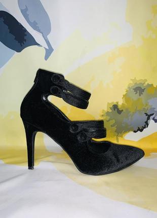 Неймовірні оксамитові елегантні чорні туфлі m&s collection ins...