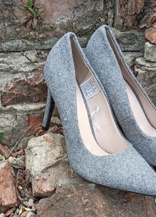 Женские шерстяные туфли на каблуке серые 40-26 esmara ®