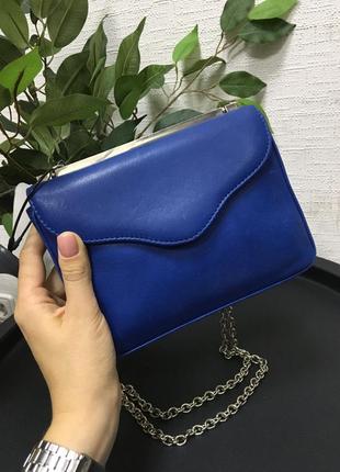 Женская кожаная сумочка на цепочке, яркого синего цвета, бренд...