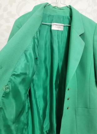 Sergio cassani яркий  зелёный пиджак с коротким рукавом